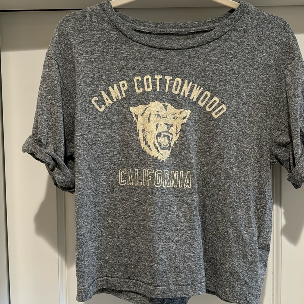 Current Elliott Camp Cottonwood crop tee
